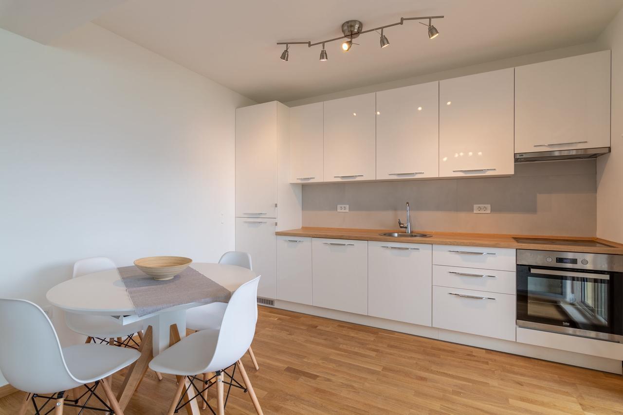Luxury Seaside Apartments Будва Екстериор снимка