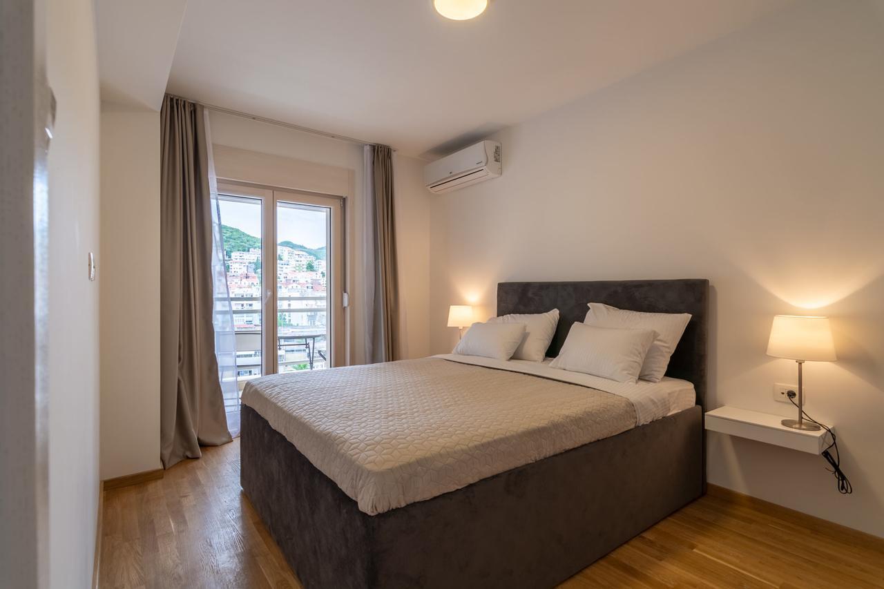 Luxury Seaside Apartments Будва Екстериор снимка