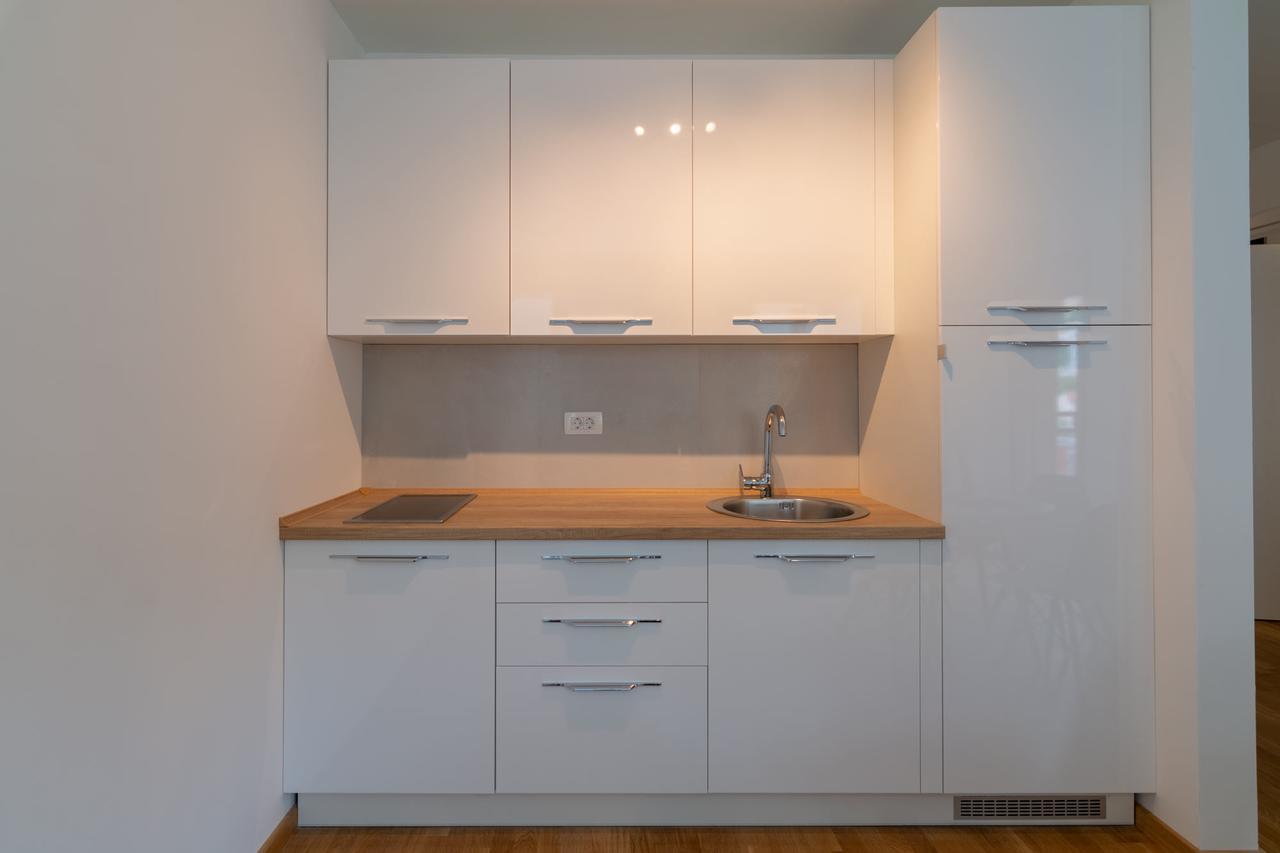 Luxury Seaside Apartments Будва Екстериор снимка